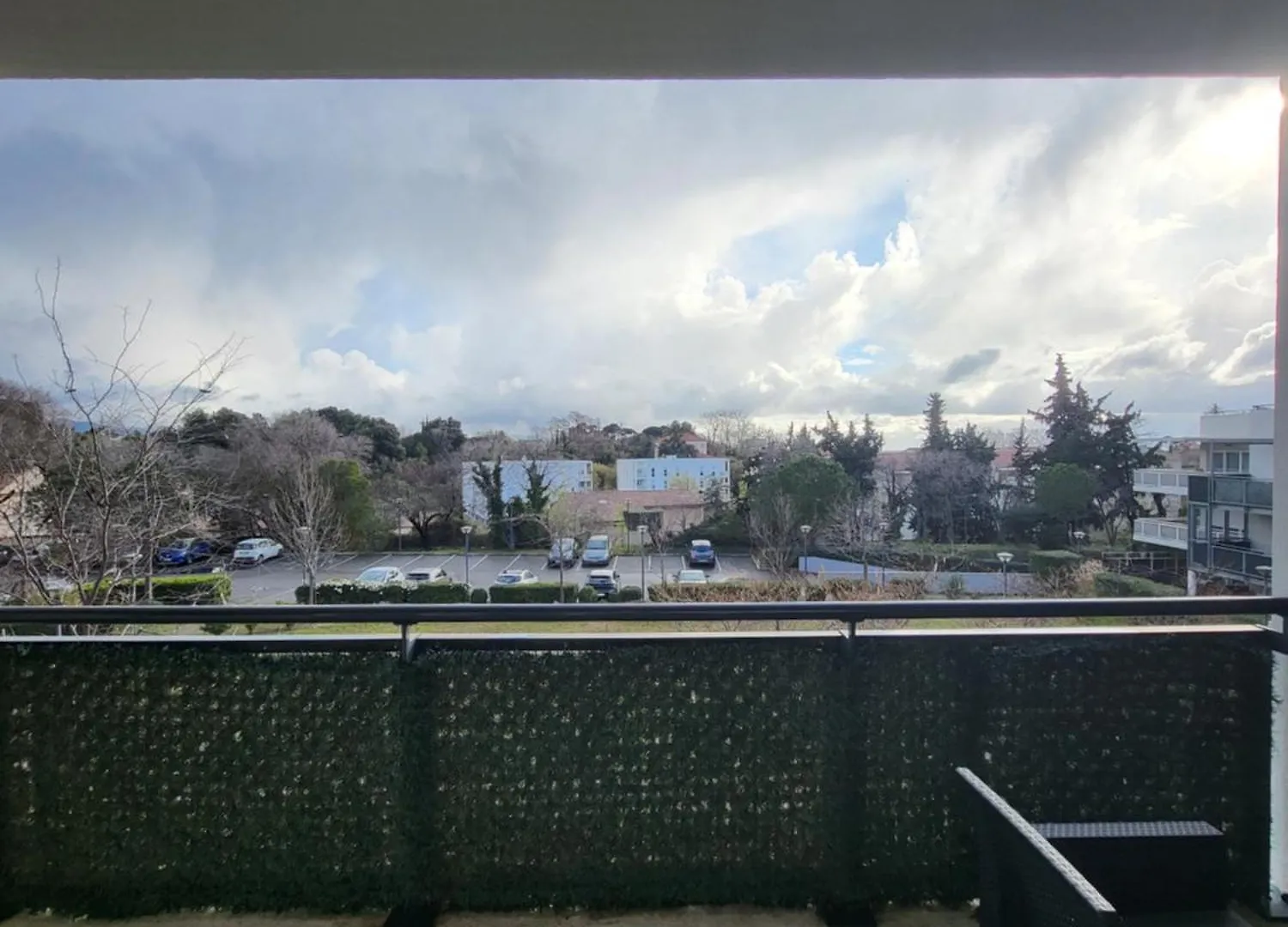 Marseille T3 Spacieux Et Paisible Avec Deux Places Parking Proche Vieux Port Apartment